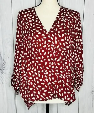 West K Faux Wrap Blouse 3/4 Sleeve Tie Maroon Polka Dot Women's Size M thumbnail 1