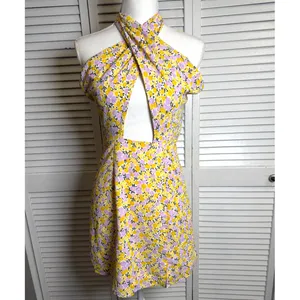 Selfie Leslie floral cutout bust mini dress size Small Australian size 8 thumbnail 8