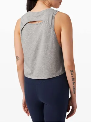 LULULEMON Cut Back Crop Tank in Heathered Core Light Grey Sz. Small thumbnail 2