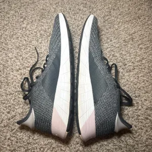 Adidas Women's Black Gray Questar X BYD Running Shoe Size 11‎ thumbnail 5