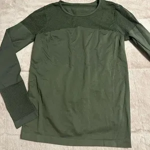 Fabletics Musetta Seamless Long Sleeve Top Olive Green Athleisure thumbnail 1