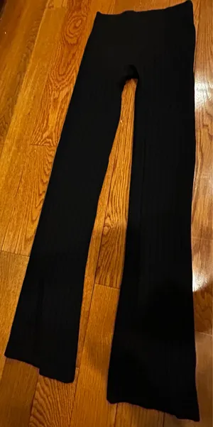 Primark NWT black High Waist Flared Front Slit Stretchy Black leggings thumbnail 9