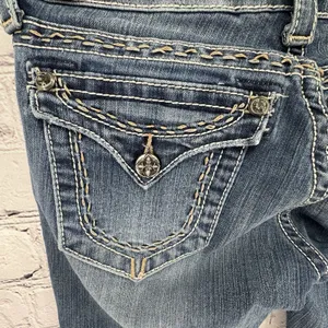 Miss Me Boot Jeans Women’s Size 28 JW5078B5 Embellished Rhinestones Low Rise thumbnail 9