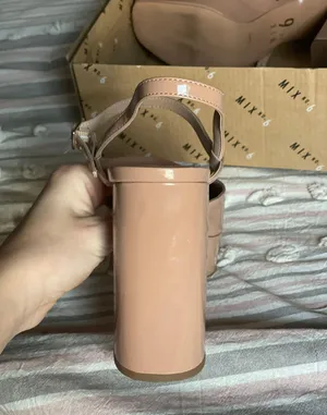 Nude Heels thumbnail 3