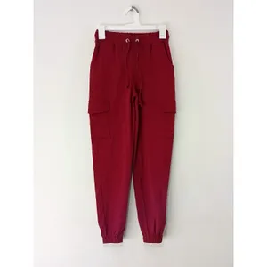 Faden Women’s Cargo Jogger Pants Burgundy Size Medium thumbnail 2