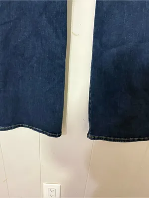FRAME Le One Flare Jeans Hanbury Wash Size 0 High Rise Stretch Denim thumbnail 8