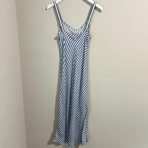 J. Crew Gwyneth Slip Midi Dress Women's 2 Cupro Blend Blue White Striped V-Neck thumbnail 6