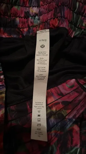 Lululemon Shorts thumbnail 5