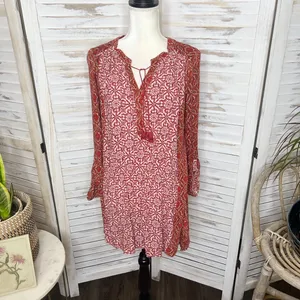 AKEMI + Kin ANTHRO Women's Humboldt Tunic Top Boho Red Floral Tasseled Medium thumbnail 4