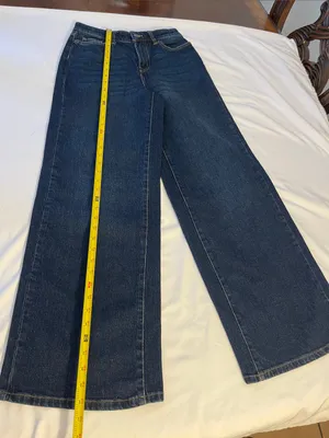 High-Rise Wide-Leg Jeans in Dark Blue thumbnail 2