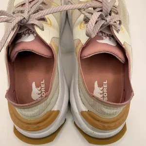 Sorel Kinetic RNEGD Float Sneakers in Chalk & Eraser Pink Vapor Womens Size US 9 thumbnail 8