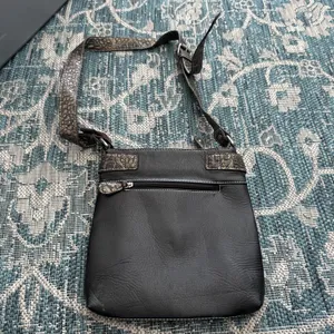 Western Crossbody Purse Womens Silver Buckle Rhinestone‎ Studded Cowgirl Bag thumbnail 5