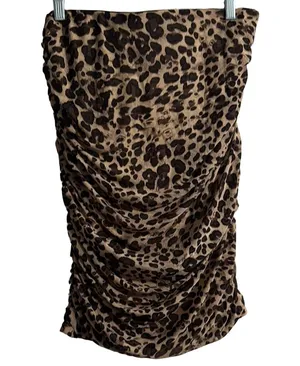 Zenobia Ruched Strapless Top thumbnail 1