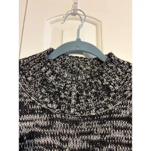 Old Navy Women's XXL Black White Marled‎ Mock Neck Long Sleeve Sweater thumbnail 4