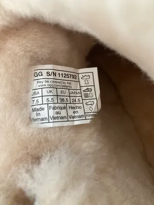 UGG Classic Chestnut Mini Boot thumbnail 4