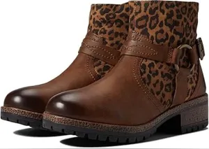 NEW Very Volatile Leather & Leopard Print‎ Harness Bootie Size 8 thumbnail 1