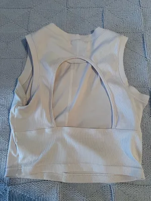 Gymshark Top Crop thumbnail 4