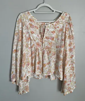 BILLABONG Boho Floral Tie-Neck Peasant Top Sz S thumbnail 1