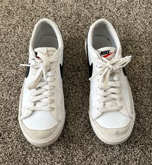Nike Blazer Low thumbnail 1