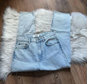 REFORMATION Julia Crop High Cigarette Jean In Powell thumbnail 3