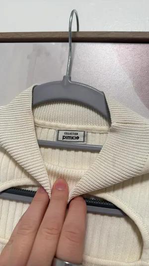 Pimkie cream sweater thumbnail 3