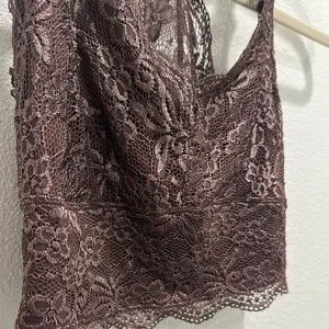 Nollie Chocolate Lace Crop Top thumbnail 3