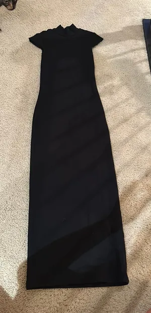 Black skin tight Zara dress thumbnail 1