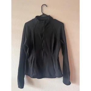 Yogalicious Black Contour Performance Zip-Up Jacket Thumbholes thumbnail 2