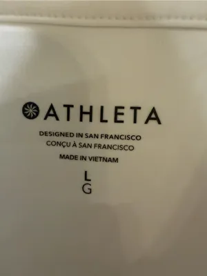 Athleta Sleeveless Quarter-Zip Crop Top - Size Large thumbnail 3