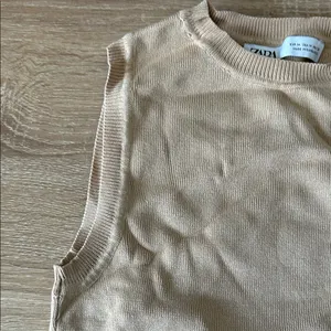 Zara Beige Knit Tank Top thumbnail 3