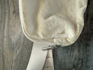 Lululemon Belt Bag thumbnail 2