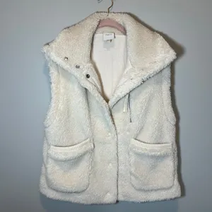 Varley Balter Relaxed Sherpa Gilet Vest Cream Faux‎ Fur Women's Medium thumbnail 2