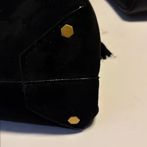 House Of Harlow 1960 Black Suede Bag W/ Shoulder Strap Gold/Brass Toned Handle thumbnail 11