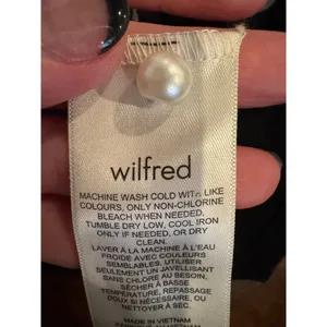 Aritzia Wilfred Sweater‎ Women XXS Black Pearl Button Ribbed Knit Top Whimsigoth thumbnail 10
