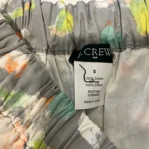 J. Crew 100% Cotton Elastic Waist Pockets Gray Floral Mini Skirt Size Small thumbnail 5