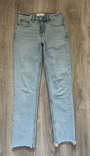 Abercrombie & Fitch The Straight Mid-Rise Jeans Size W24 thumbnail 1