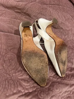 Pointed Slingback Heels in Light Cream with Adjustable Strap Size 8 thumbnail 2