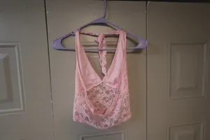 Shein lacey halter cropped tank sleeveless top in light baby pink size xs extra small. thumbnail 5
