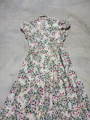 Misa Los Angeles Cream Floral Button-Front Maxi Dress small thumbnail 8