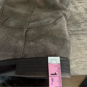 Frye & Co Tania Suede Riding Boots Pull On Brown Taupe Women’s Size 8 thumbnail 12