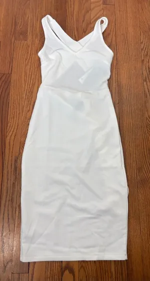 Don't You Dare Little White Dress Cream‎ Midi V-Neck Criss Cross Back Medium NEW thumbnail 1