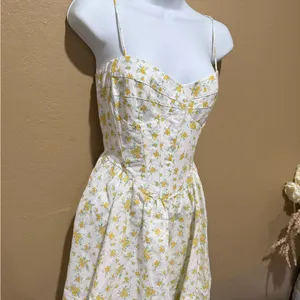Bardot Yellow and‎ White Floral Mini Dress thumbnail 6