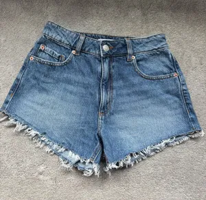 Garage Denim Shorts High-Waisted thumbnail 1