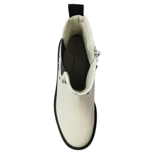 Time and Tru Womens Chelsea Boots Size 6 Winter White Studded Side Zip Comfort thumbnail 7