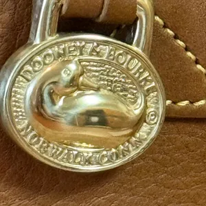 Vintage Dooney & Bourke Norwalk Leather Bucket Shoulder Bag Dark Tan / Lt Brown thumbnail 3