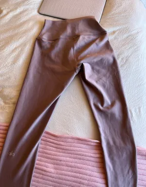Alo Leggings thumbnail 2