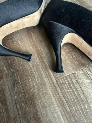 Kate Spade Vintage Black Suede Augustine Pointed Toe Heels Size 6.5 Womens thumbnail 8