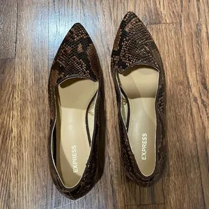 Express brown and tan snakeskin shoes size 8.5 thumbnail 2