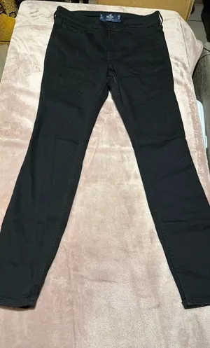 High-Rise Super Skinny Hollister thumbnail 1