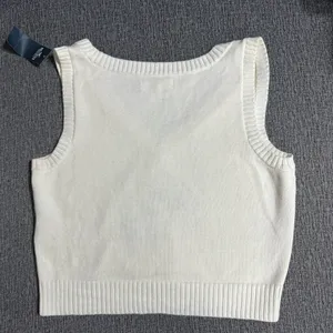 Hollister Crop Knit Sweater Vest thumbnail 4